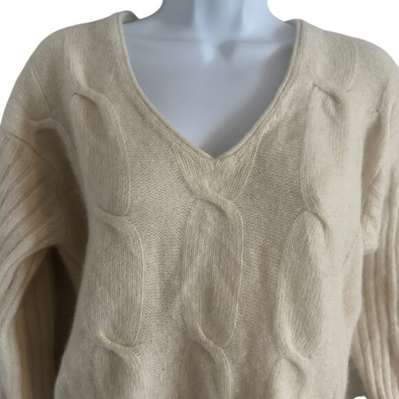 woods & gray women’s sweater size M lambwool angora blend knit cream long sleeve - Picture 8 of 11